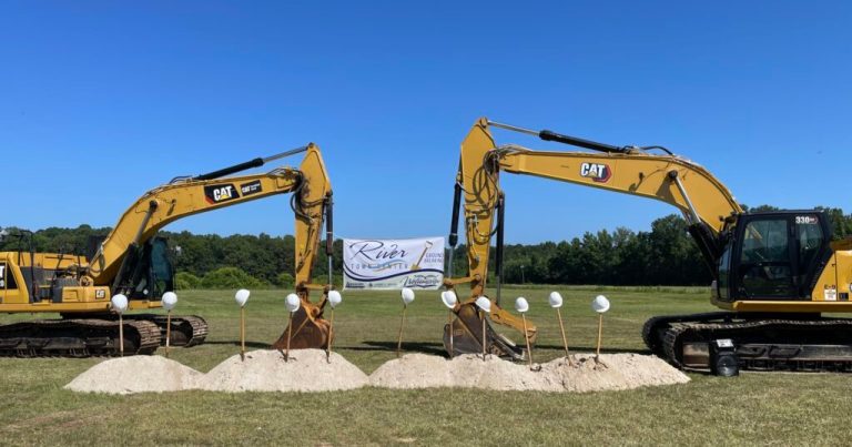 Wetumpka breaks ground on new retail + dining development Wetumpka breaks ground on new retail + dining development