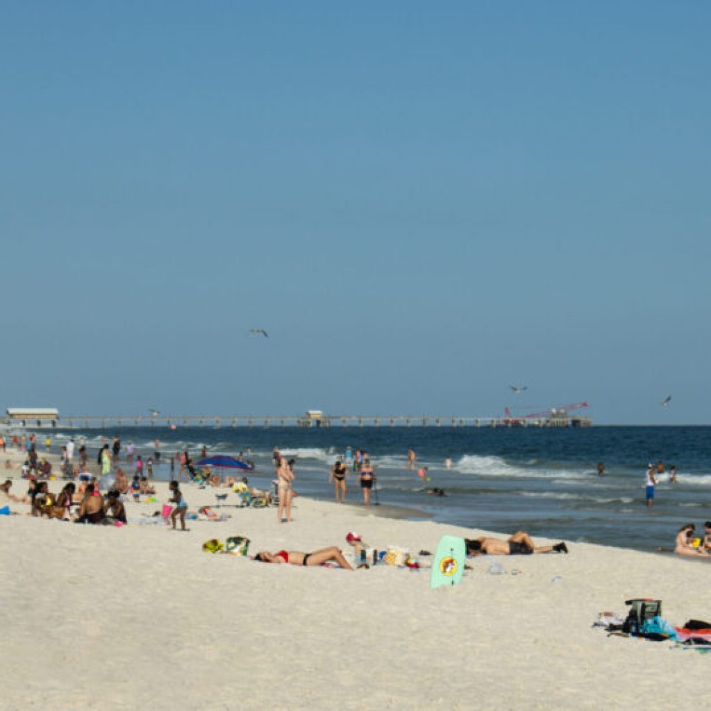 New Hilton hotel + resort opens in Gulf Shores New Hilton hotel + resort opens in Gulf Shores