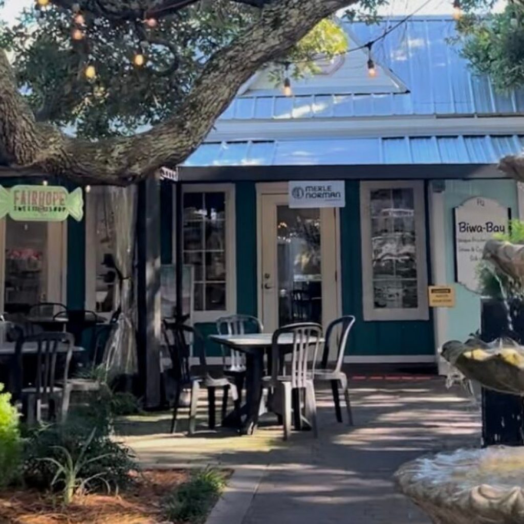 Your guide to the perfect day in downtown Fairhope (on a budget) Your guide to the perfect day in downtown Fairhope (on a budget)