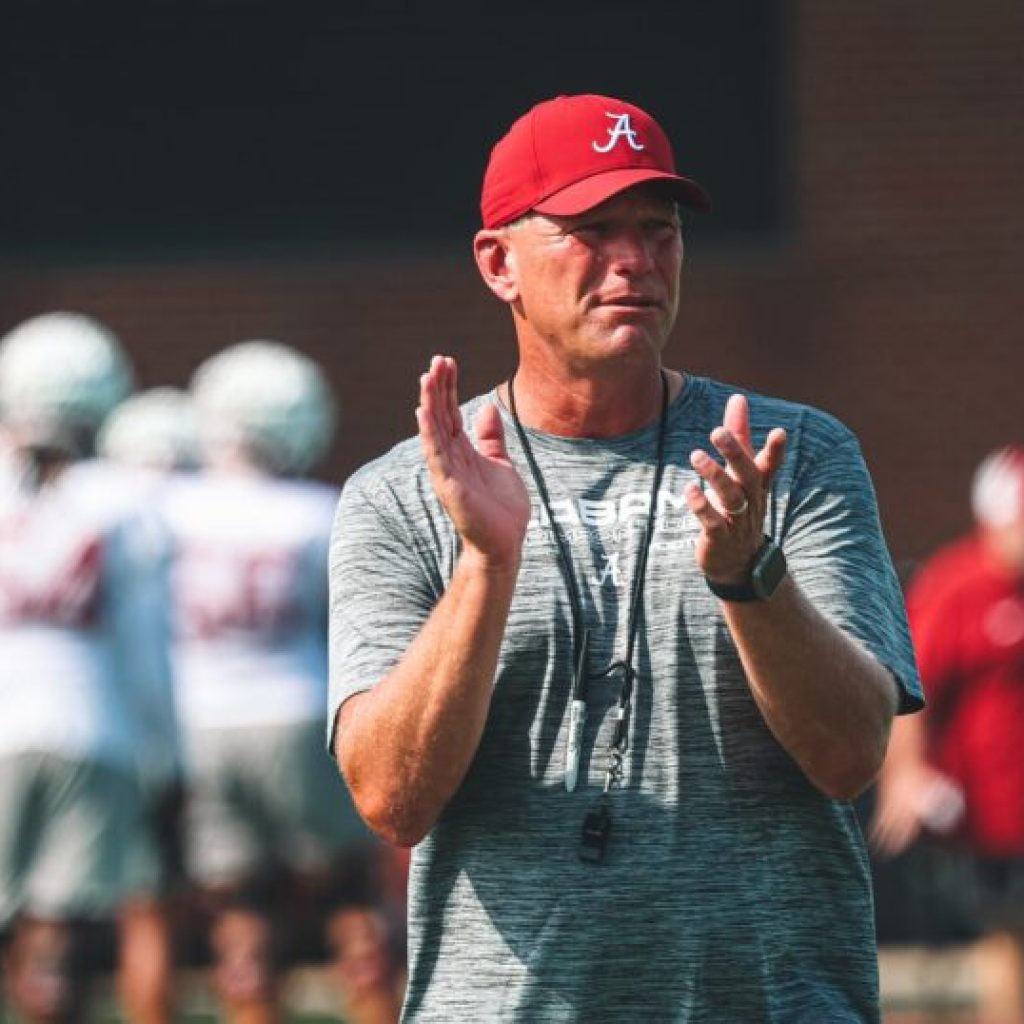 Alabama, Auburn each land 5-star QB recruit: See where both teams sit after National Signing Day Alabama, Auburn each land 5-star QB recruit: See where both teams sit after National Signing Day