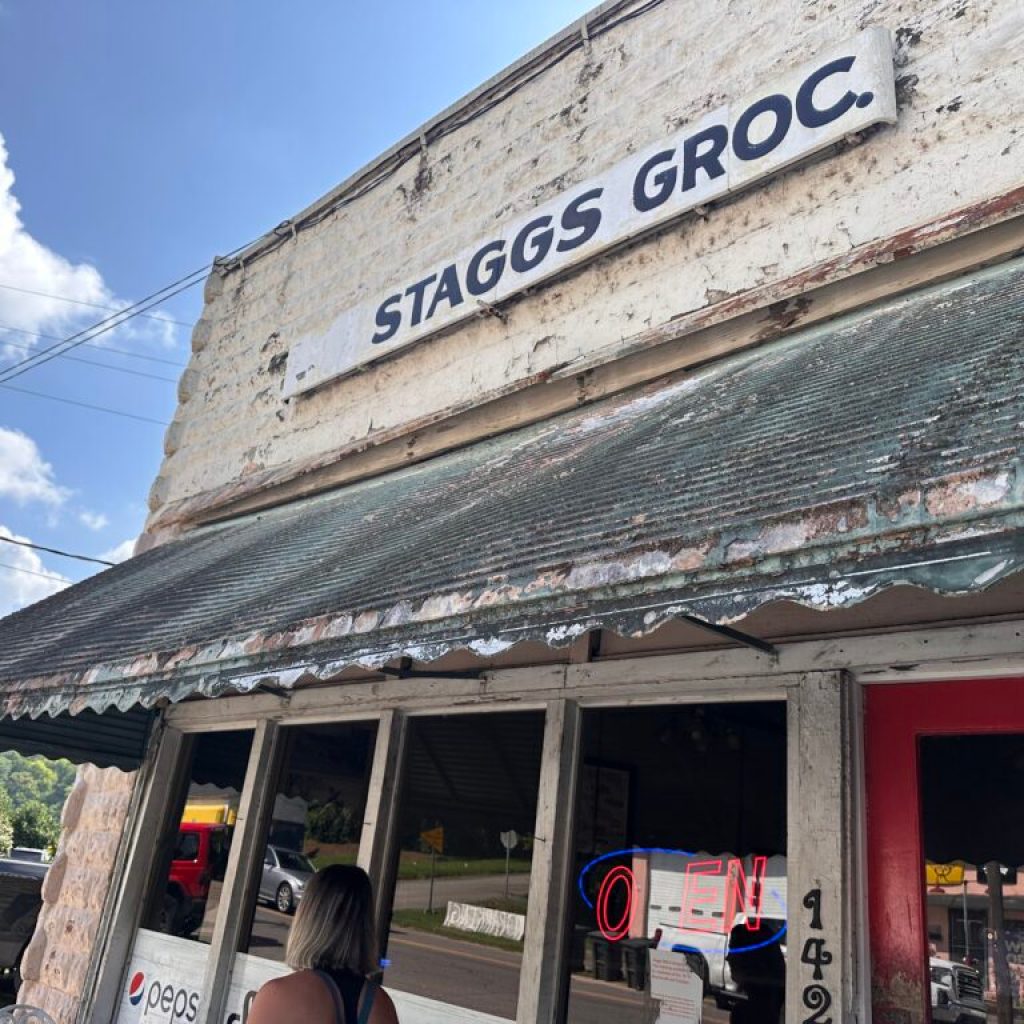Staggs Grocery, a Florence favorite since 1937 Staggs Grocery, a Florence favorite since 1937