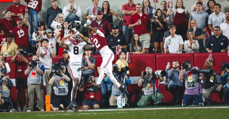 World reacts to Alabama-Georgia thriller as Tide jumps to No. 1 after win World reacts to Alabama-Georgia thriller as Tide jumps to No. 1 after win