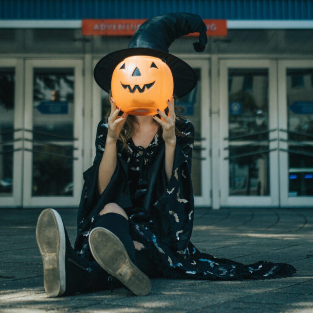 6 last-minute Alabama-themed Halloween costumes 6 last-minute Alabama-themed Halloween costumes