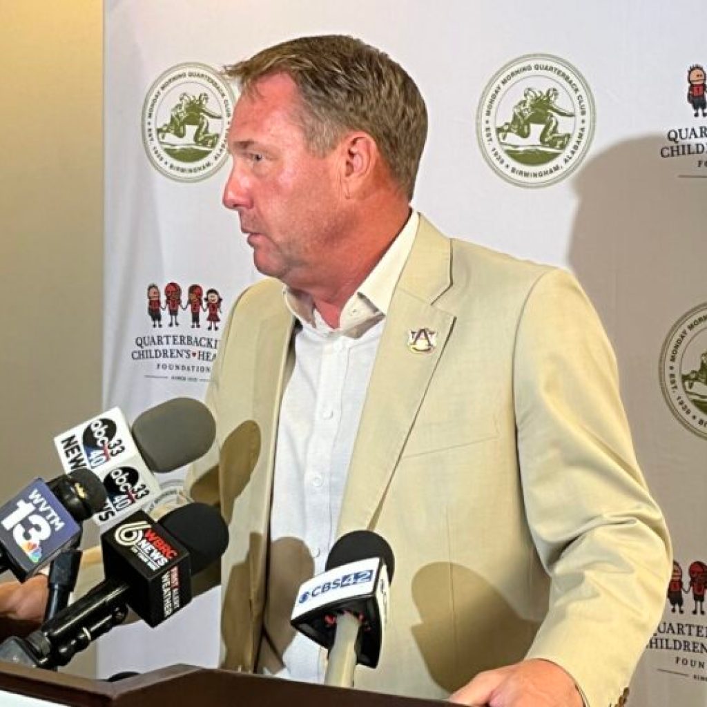 Auburn coach Hugh Freeze diagnosed with early form of prostate cancer Auburn coach Hugh Freeze diagnosed with early form of prostate cancer