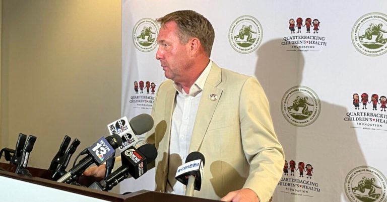 Hugh Freeze’s message to Auburn fans: Be patient Hugh Freeze’s message to Auburn fans: Be patient