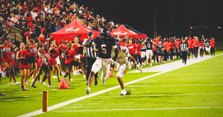 The Bama Buzz Game of the Week: No. 1 Central-Phenix City to host No. 2 Auburn for region showdown The Bama Buzz Game of the Week: No. 1 Central-Phenix City to host No. 2 Auburn for region showdown