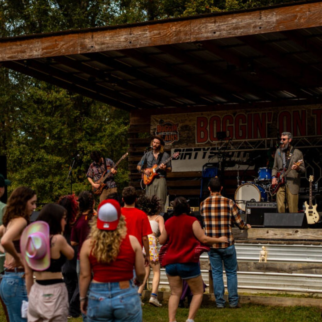 Auburn’s fifth AubFest entertains The Plains with local talent Auburn’s fifth AubFest entertains The Plains with local talent