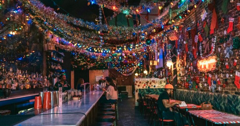 7 holiday-themed bars you need to visit before the end of the year 7 holiday-themed bars you need to visit before the end of the year