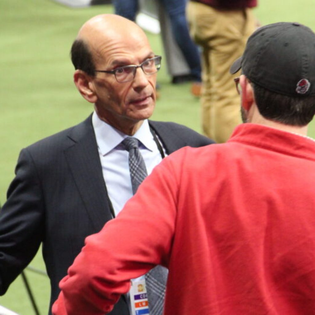 ‘Waving the white flag, forget Alabama’: Finebaum, Saban + others react to Tide’s 2024 season ‘Waving the white flag, forget Alabama’: Finebaum, Saban + others react to Tide’s 2024 season