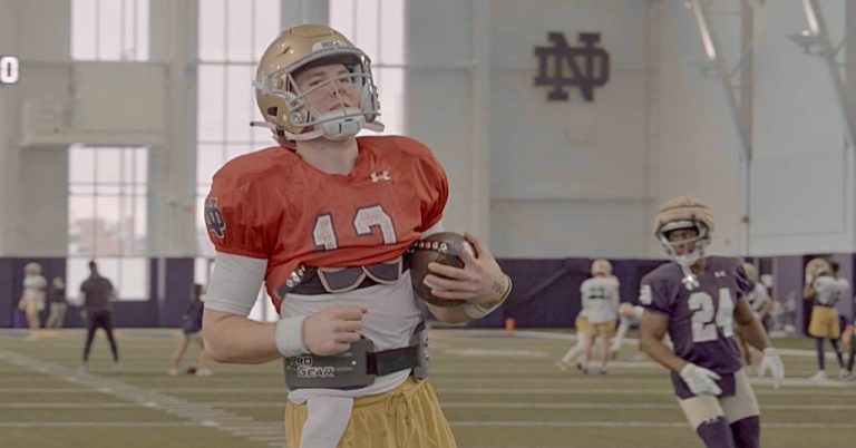 ‘You suck’: The family text that led former Fairhope star Riley Leonard to the College Football Playoff semifinals ‘You suck’: The family text that led former Fairhope star Riley Leonard to the College Football Playoff semifinals