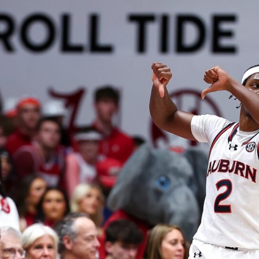 Auburn still No. 1, Bama falls to No. 4 in new AP Poll after Tigers win in Tuscaloosa Auburn still No. 1, Bama falls to No. 4 in new AP Poll after Tigers win in Tuscaloosa
