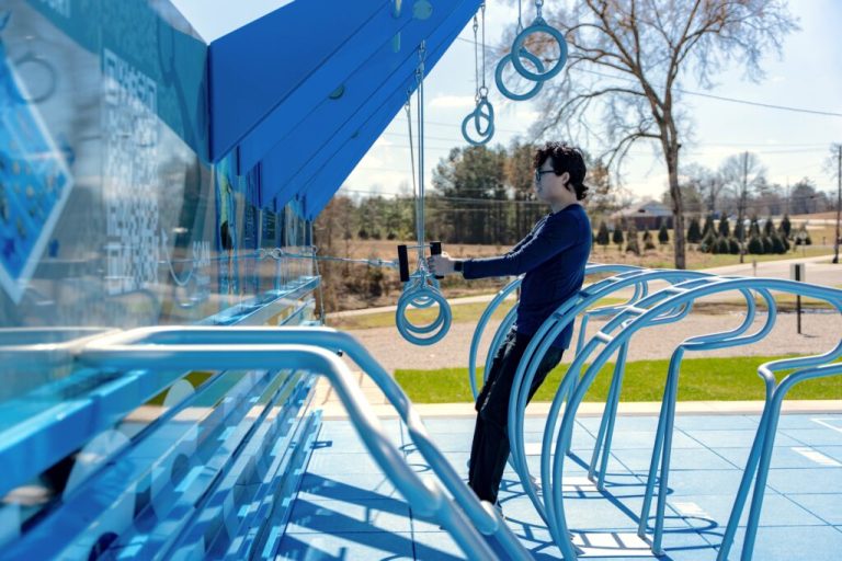 New fitness court open in Kimberly: How to get a free 7-minute workout New fitness court open in Kimberly: How to get a free 7-minute workout