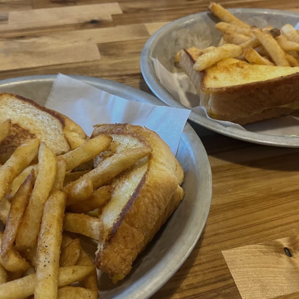 8 places with grilled cheese sandwiches that’ll make you melt 8 places with grilled cheese sandwiches that’ll make you melt