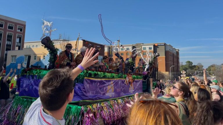 The Krewe De Tigris bring Mardi Gras to the Auburn Plains The Krewe De Tigris bring Mardi Gras to the Auburn Plains