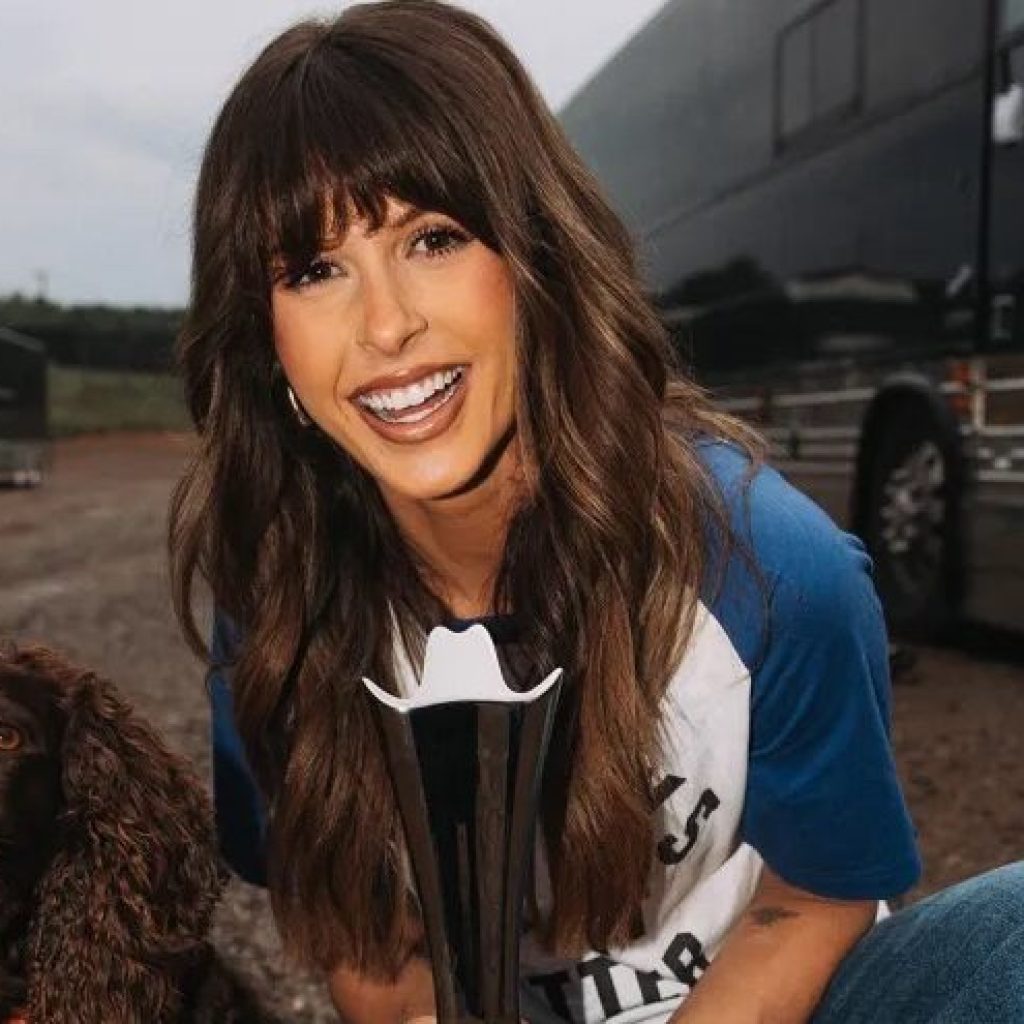 Hope Hull native Ella Langley named ACM’s New Female Artist of the Year Hope Hull native Ella Langley named ACM’s New Female Artist of the Year