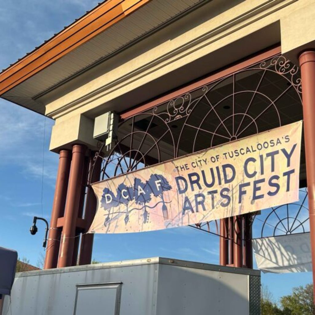 Tuscaloosa celebrates 14th annual Druid City Arts Fest Tuscaloosa celebrates 14th annual Druid City Arts Fest