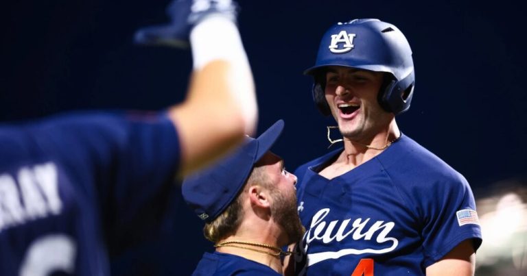 ‘Dream come true’: Auburn grad student homers in first at-bat, grabs national headlines ‘Dream come true’: Auburn grad student homers in first at-bat, grabs national headlines