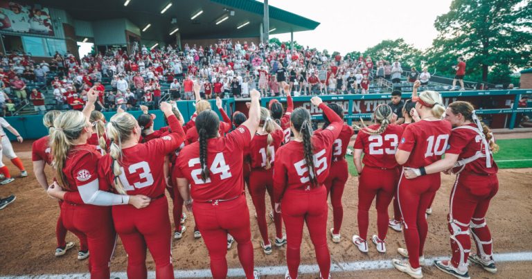 Alabama advances to super regional, set to face 4-time defending champion Oklahoma Alabama advances to super regional, set to face 4-time defending champion Oklahoma