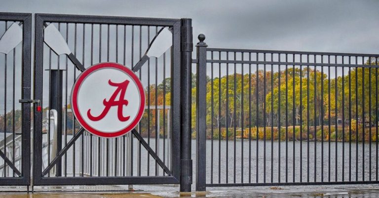 Weekend storms bring record rainfall to Tuscaloosa Weekend storms bring record rainfall to Tuscaloosa