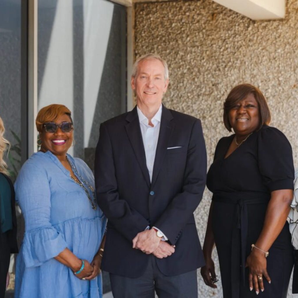 What do a restaurant, a dentist + a concrete manufacturer have in common? Find out now What do a restaurant, a dentist + a concrete manufacturer have in common? Find out now