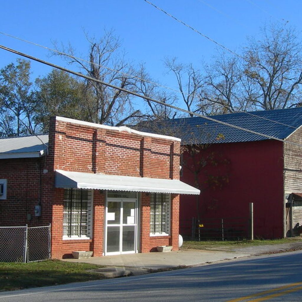 Loachapoka: The hidden gem holding Pioneer Park + an annual folk fair Loachapoka: The hidden gem holding Pioneer Park + an annual folk fair