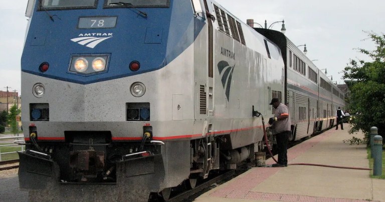 NEW: Amtrak Mardi Gras service to begin in August NEW: Amtrak Mardi Gras service to begin in August