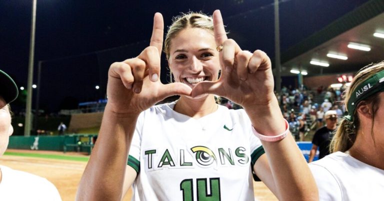 Montana Fouts returns to Tuscaloosa, leads Talons to AUSL title Montana Fouts returns to Tuscaloosa, leads Talons to AUSL title