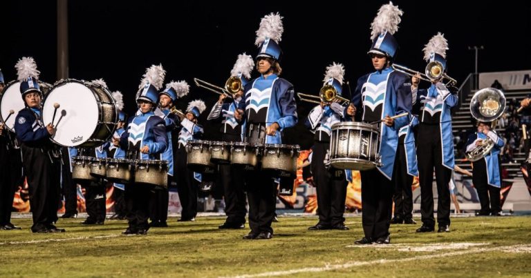 Gulf Shores High School receives new instruments through Morgan Wallen Foundation Gulf Shores High School receives new instruments through Morgan Wallen Foundation