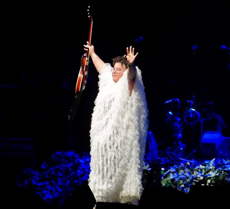 Alabama Shakes announces first show at Mercedes Amphitheater since 2015 Alabama Shakes announces first show at Mercedes Amphitheater since 2015