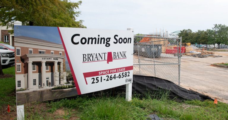 Bryant Bank breaks ground on new location in Mobile Bryant Bank breaks ground on new location in Mobile