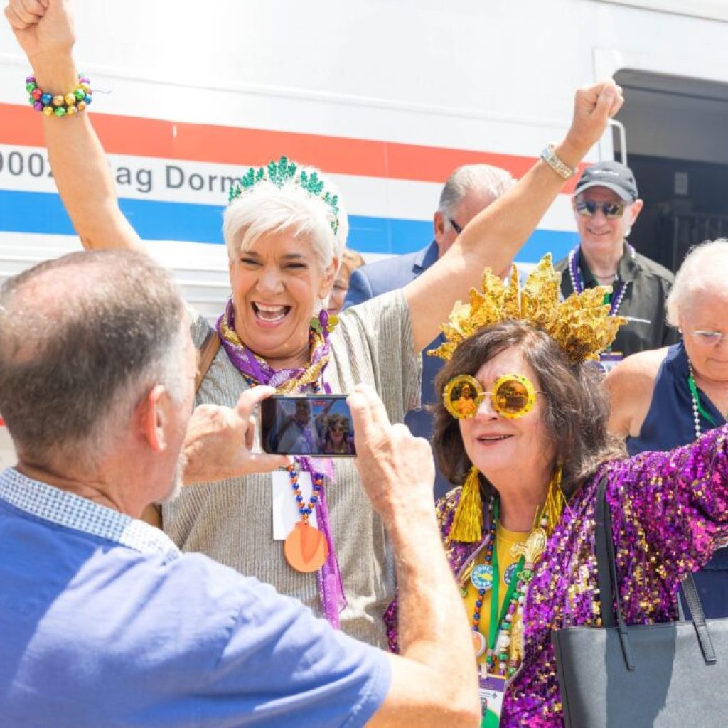 Y’all aboard! Amtrak sends off first train from Mobile to New Orleans in 20 years Y’all aboard! Amtrak sends off first train from Mobile to New Orleans in 20 years