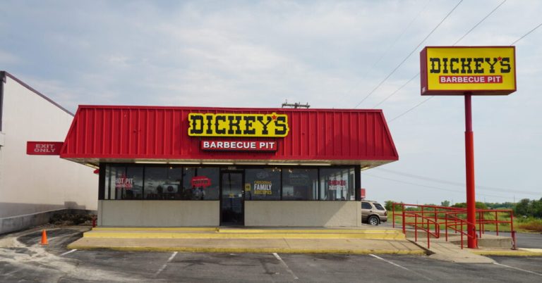 Dickey’s Barbecue Pit opens 4th Alabama location in Enterprise Dickey’s Barbecue Pit opens 4th Alabama location in Enterprise
