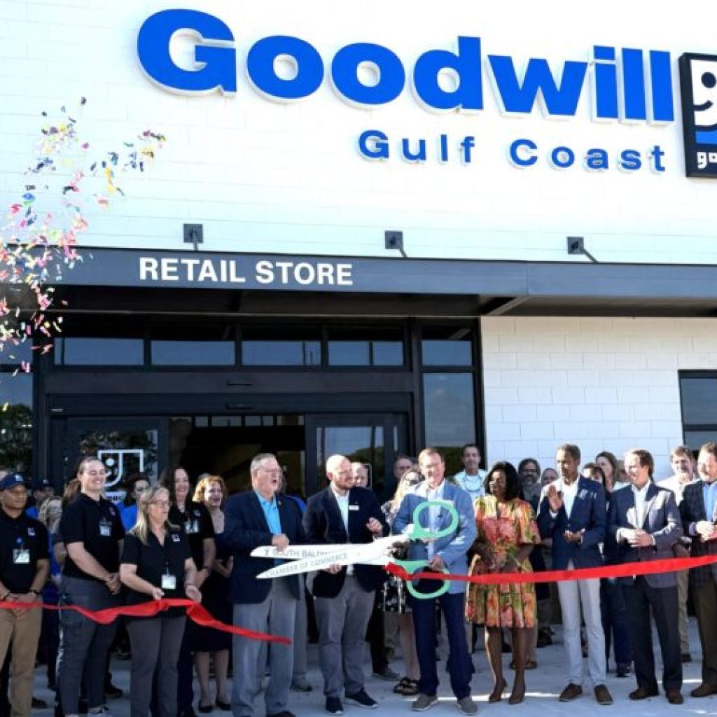 New Goodwill store, facility opens in Foley New Goodwill store, facility opens in Foley