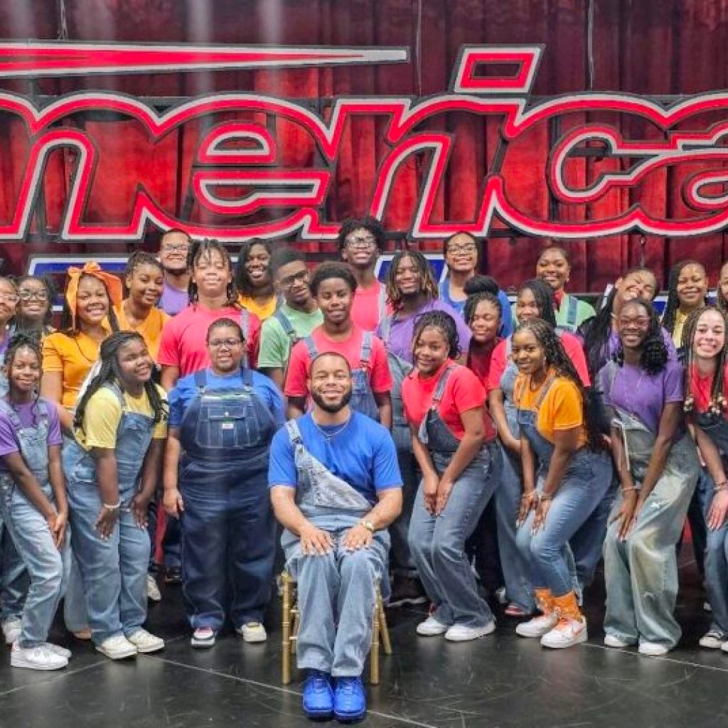 ‘America’s Golden Buzzer’ Birmingham Youth Choir advances to America’s Got Talent semis ‘America’s Golden Buzzer’ Birmingham Youth Choir advances to America’s Got Talent semis