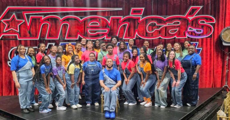 ‘America’s Golden Buzzer’ Birmingham Youth Choir advances to America’s Got Talent semis ‘America’s Golden Buzzer’ Birmingham Youth Choir advances to America’s Got Talent semis