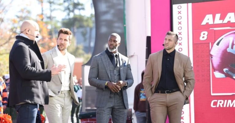 SEC Nation headed to Tuscaloosa for rivalry weekend: What to know + how to watch SEC Nation headed to Tuscaloosa for rivalry weekend: What to know + how to watch