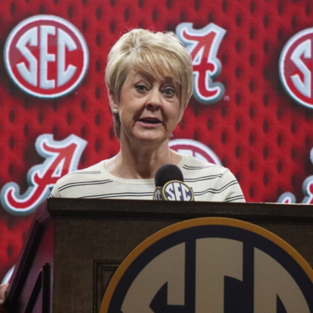 Kristy Curry takes on SEC Media Days to talk new roster additions, building homecourt advantage Kristy Curry takes on SEC Media Days to talk new roster additions, building homecourt advantage