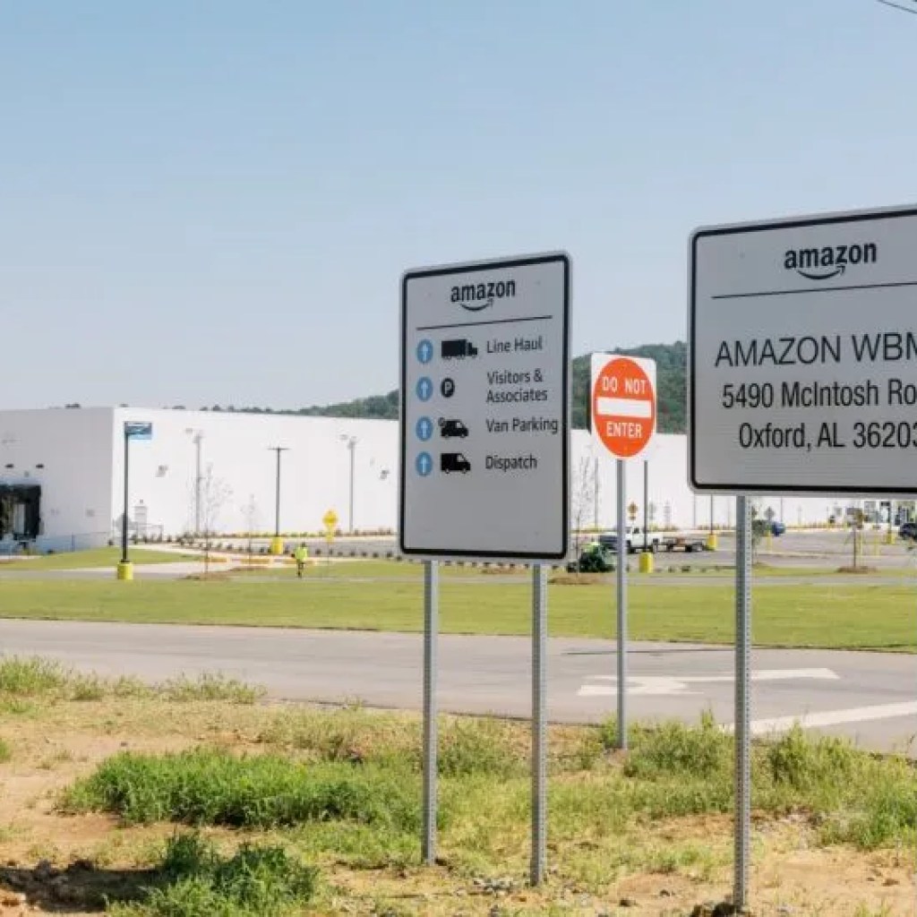 Amazon opens new delivery facility in Oxford Amazon opens new delivery facility in Oxford