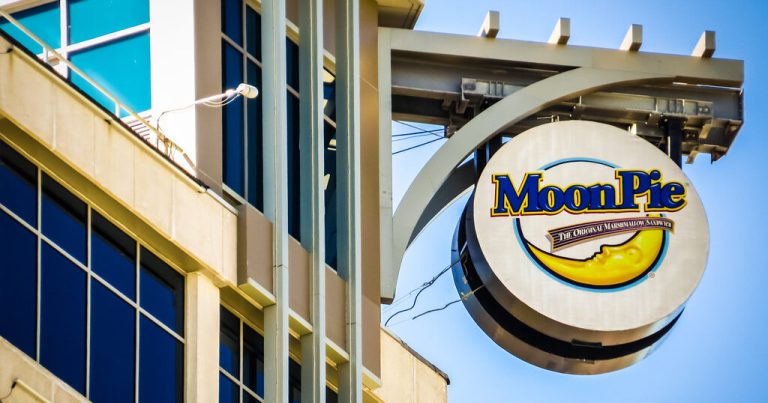 Mobile introducing new Moonpie flavor for annual New Year’s event Mobile introducing new Moonpie flavor for annual New Year’s event