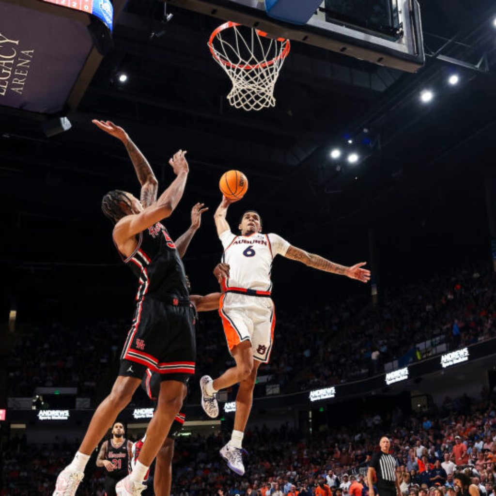 Alabama, Auburn remain in AP Top 25 after close losses Alabama, Auburn remain in AP Top 25 after close losses