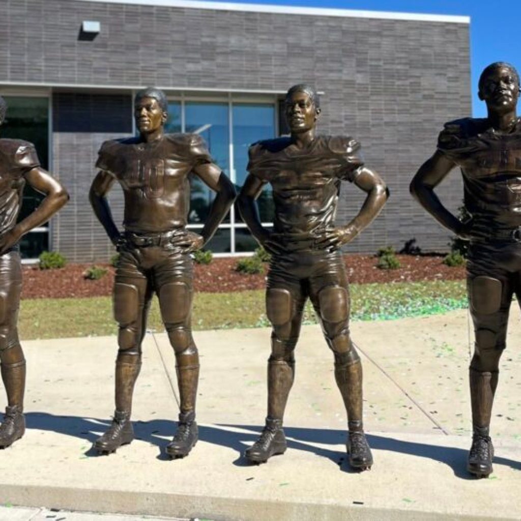Marshall Four statues unveiled outside Tuscaloosa YMCA Marshall Four statues unveiled outside Tuscaloosa YMCA