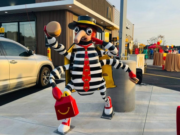 Meet McWeevil Burglar: Enterprise’s Weevil Way gets new addition Meet McWeevil Burglar: Enterprise’s Weevil Way gets new addition