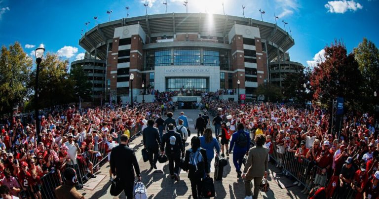 Alabama remains in bracket but falls to No. 10 in latest College Football Playoff rankings Alabama remains in bracket but falls to No. 10 in latest College Football Playoff rankings