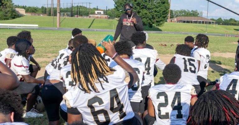 NFL Films premieres new series on Alabama high school + its historic losing streak NFL Films premieres new series on Alabama high school + its historic losing streak