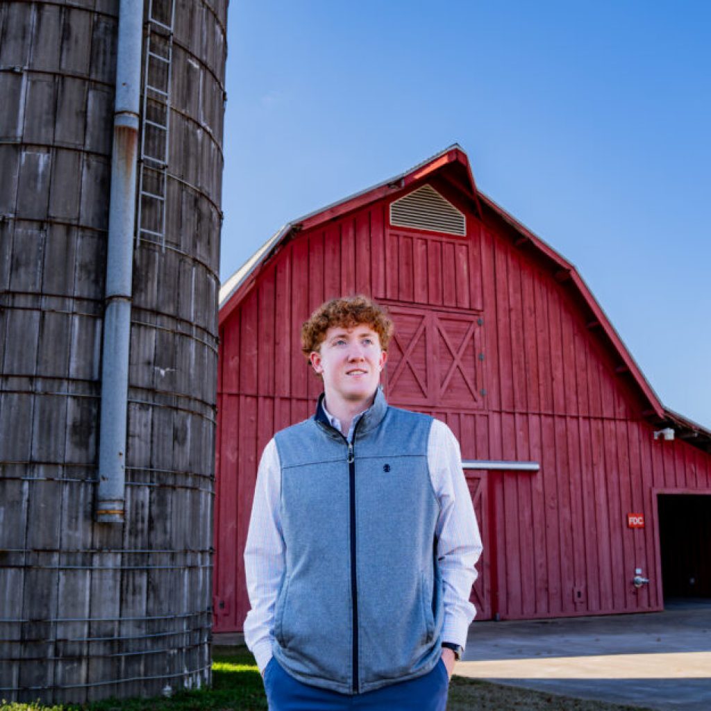 From pets to people, this Auburn student took an unconventional path to medicine From pets to people, this Auburn student took an unconventional path to medicine