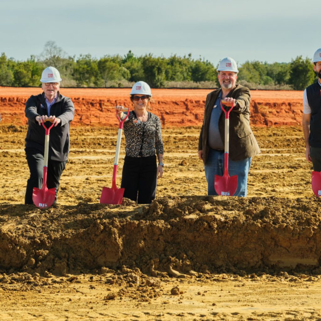 BJ’s Wholesale breaks ground on new location in Foley BJ’s Wholesale breaks ground on new location in Foley