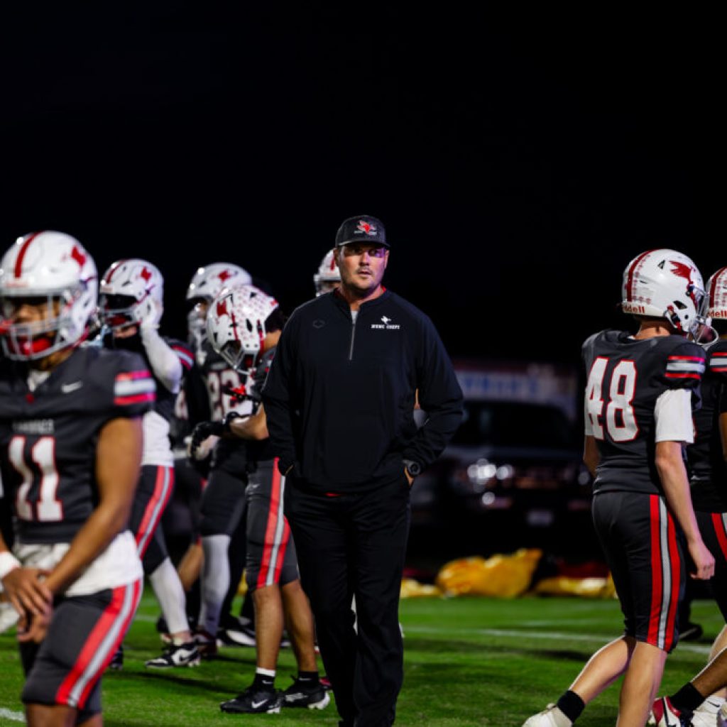 Alabama high school coach signs with NFL practice squad nearly 5 years after retirement Alabama high school coach signs with NFL practice squad nearly 5 years after retirement