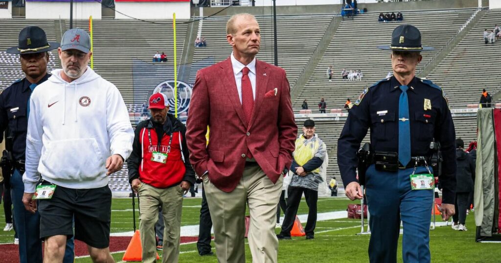 Kalen DeBoer keeps Alabama in top 10 of final USA Today Coaches Poll