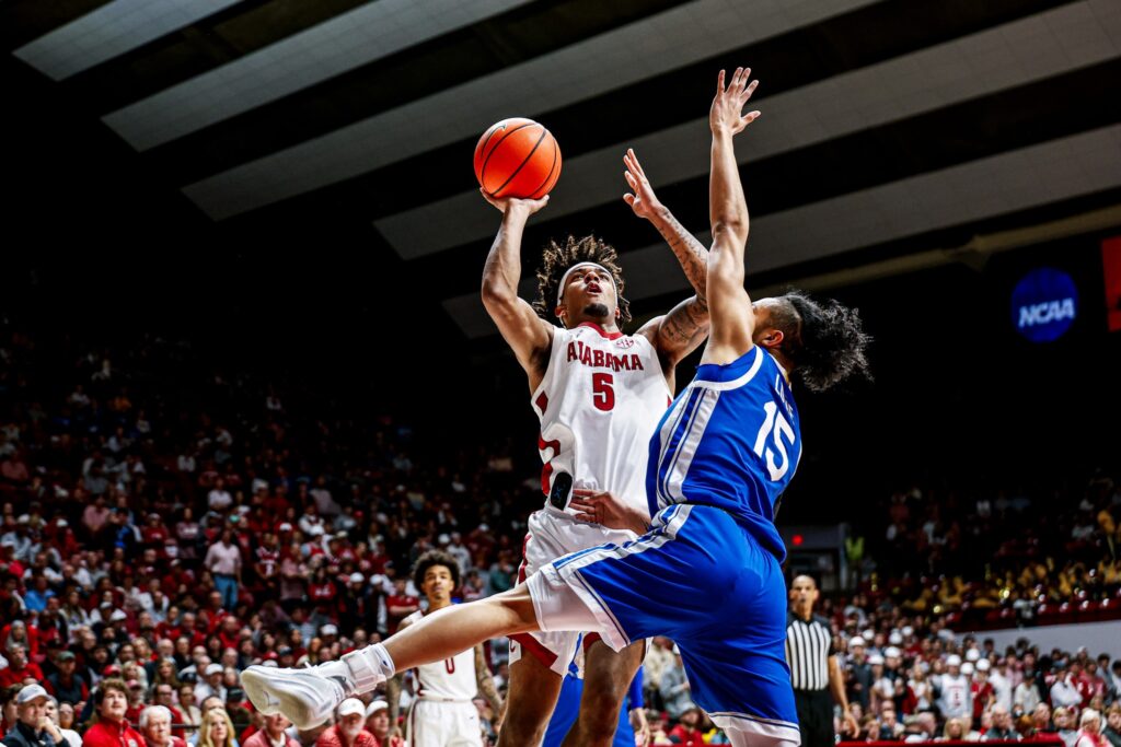 Alabama basketball moves up in latest rankings after opening weekend of SEC play