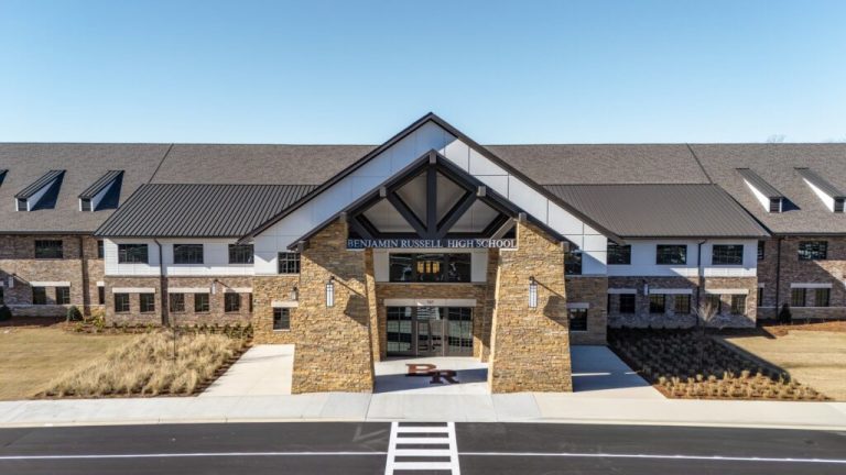 Benjamin Russell High School set to open new 2M campus Benjamin Russell High School set to open new 2M campus